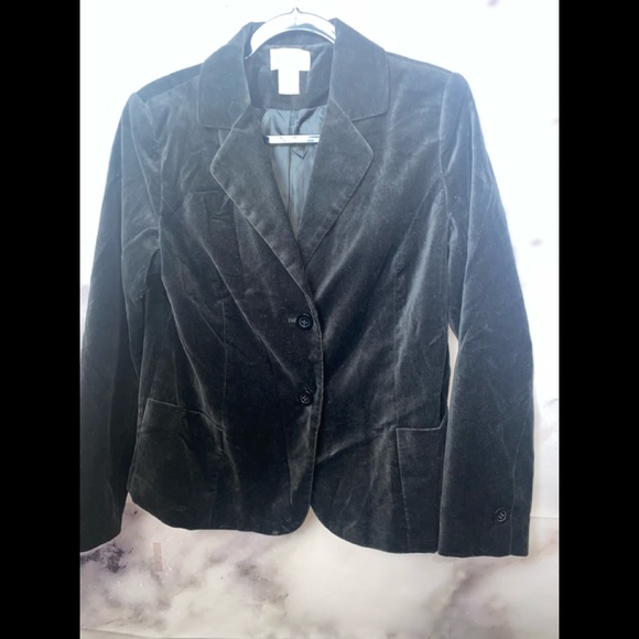 Studio West Jackets & Blazers - Studio works women’s faux velvet women’s blazer